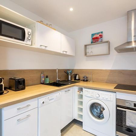 Meuble 2 Etoiles, Wifi, A 2 Pas Des Plages Fréjus 外观 照片
